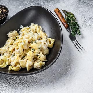 Tortellini In A Creamy Spinach Sauce