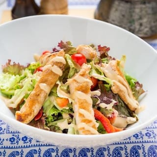 SM Caesar Salad w/ Chicken